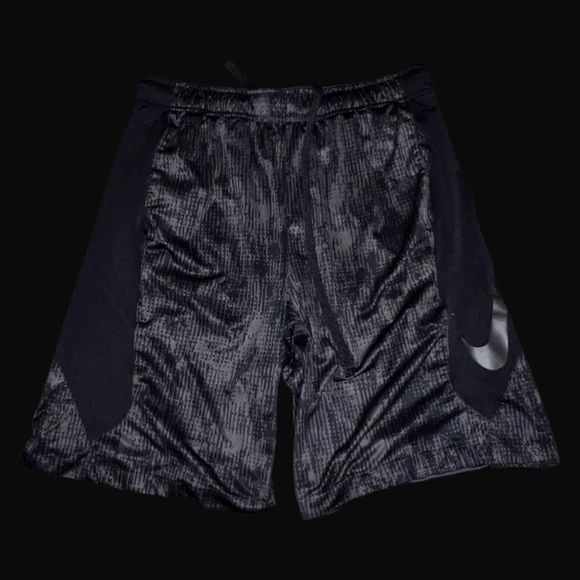 Youth Nike Dri Fit Matrix Black Athletic Triple Black Shorts Size Large - Picture 2 of 5
